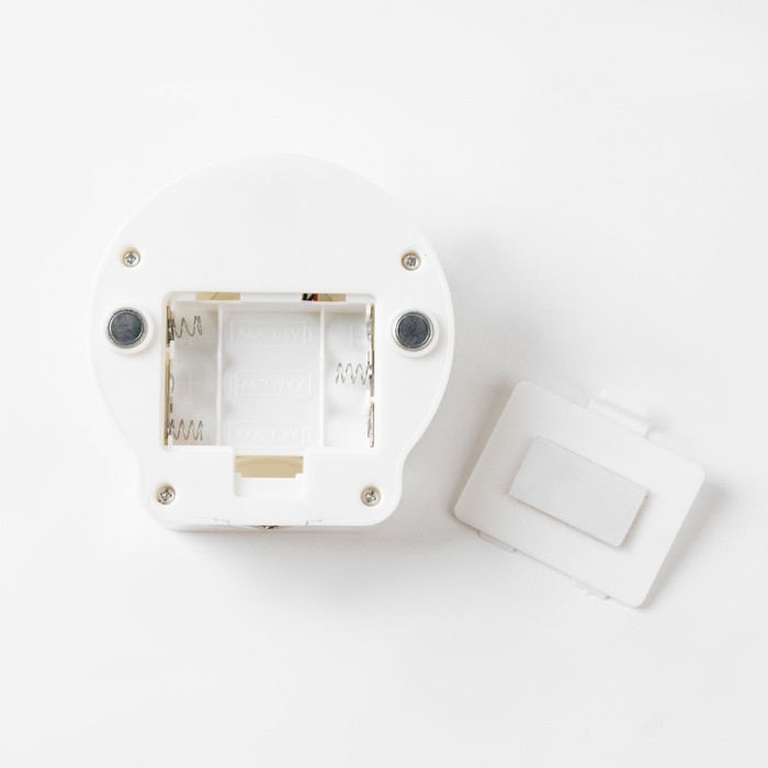 Фонарь-светильник Фонарь-светильник "Мастер К", 220 лм, COB, 3 ААА, магнит, клейкая основа, датчик движения