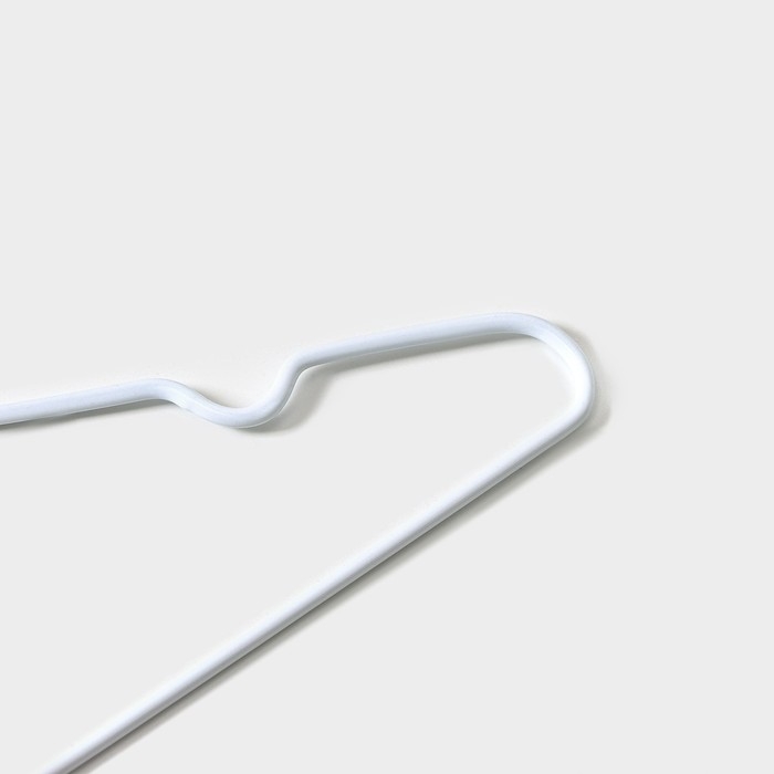 Плечики - вешалки для одежды Доляна, 29,5&times;17,5 см, 10 шт, детские, антискользящее покрытие, цвет белый