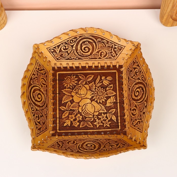 Конфетница «Розы», серия природа, 21х21х6 см Конфетница «Розы», серия природа, 21х21х6 см