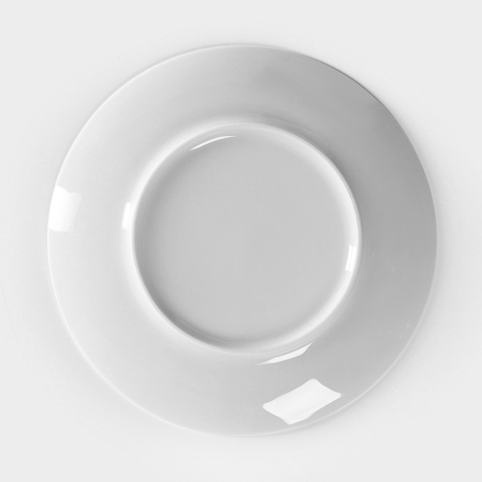 Тарелка фарфоровая «Универсал», d=20 см, белая Тарелка фарфоровая «Универсал», d=20 см, белая