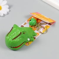 Брелок пластик с карабином "Динозавр-зубастик" закрывается при нажатии на зуб 5х7,5х4,5 см 1049898 Брелок пластик с карабином "Динозавр-зубастик" закрывается при нажатии на зуб 5х7,5х4,5 см 1049898