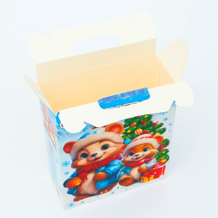 Новый год. Подарочная коробка Новогодняя ПОДАРОК ХРОМ Новый год. Подарочная коробка Новогодняя ПОДАРОК ХРОМ "Лесная банда" с игрой и анимацией 17 х 6,8 х 20 см.
