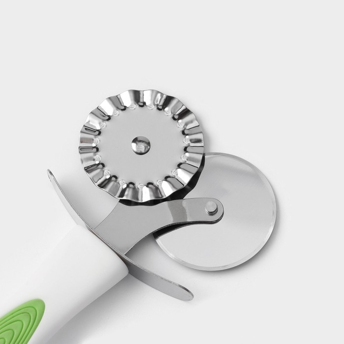 Нож для пиццы и теста Доляна Style, 18,5 см, ручка sоft - tоuch, цвет МИКС