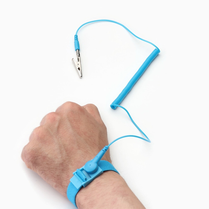 Антистатический браслет на запястье для ремонта наручных часов, длина кабеля 1.8 м Антистатический браслет на запястье для ремонта наручных часов, длина кабеля 1.8 м