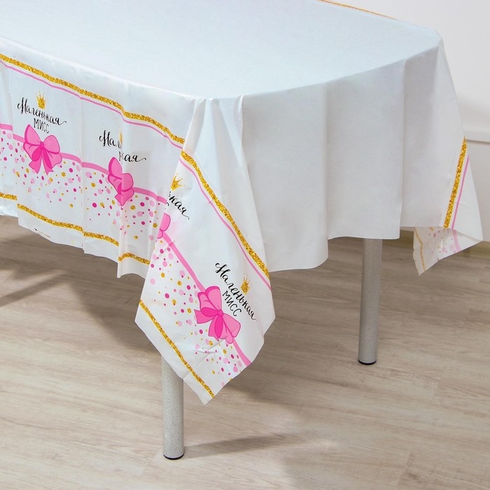 Скатерть одноразовая &laquo;Маленькая мисс&raquo;, 180&times;137 см