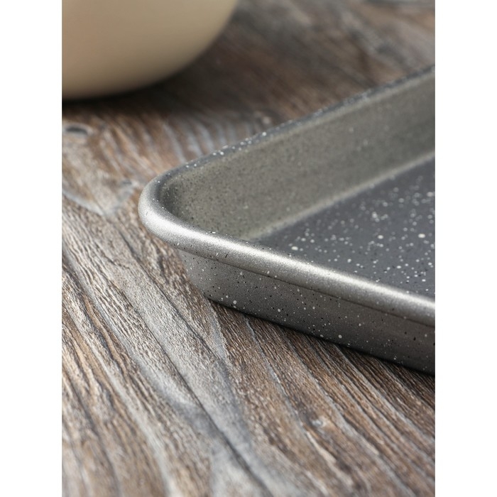 Противень Magistro Gourmet Range, 39,5×26,8×2,6 см, толщина 0,6 мм, антипригарное покрытие, цвет серый Противень Magistro Gourmet Range, 39,5×26,8×2,6 см, толщина 0,6 мм, антипригарное покрытие, цвет серый