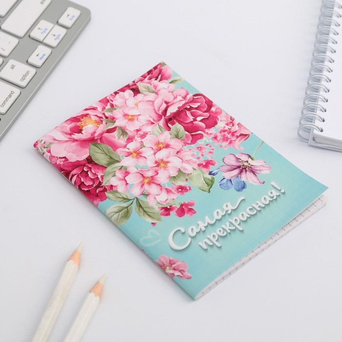 Набор в шоу-боксе &laquo;К 8 марта&raquo;: 8 блокнотов А6 на скрепке, 32 листа