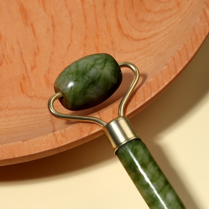 Массажёр - роллер &laquo;Гуаша&raquo;, 14 &times; 5,8 см, цвет зелёный