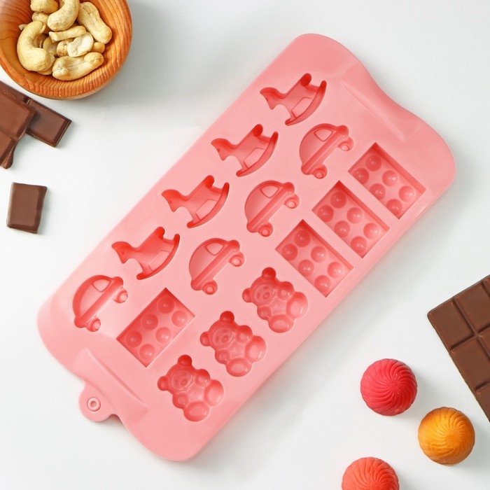 Форма для конфет и шоколада Доляна &laquo;Детские игрушки&raquo;, силикон, 21&times;11 см, 15 ячеек (3,5&times;2 см), цвет МИКС