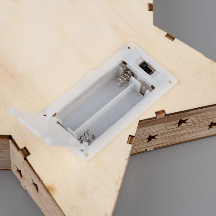 Светодиодная фигура &laquo;Звезда с новогодним оленем&raquo; 22 &times; 22 &times; 4 см, дерево, батарейки АААх2 (не в комплекте), свечение тёплое белое