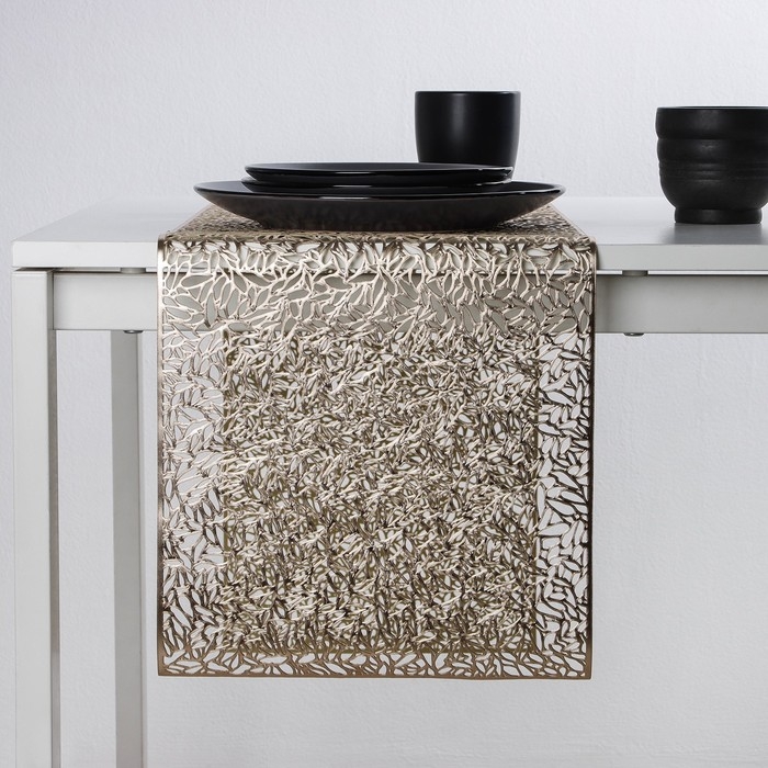 Дорожка на стол Доляна &laquo;Манифик&raquo;, 30&times;150 см, цвет золотой