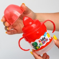 Поильник детский с твёрдым носиком &laquo;Kids подарок&raquo;, 140 мл., с ручками, цвет красный