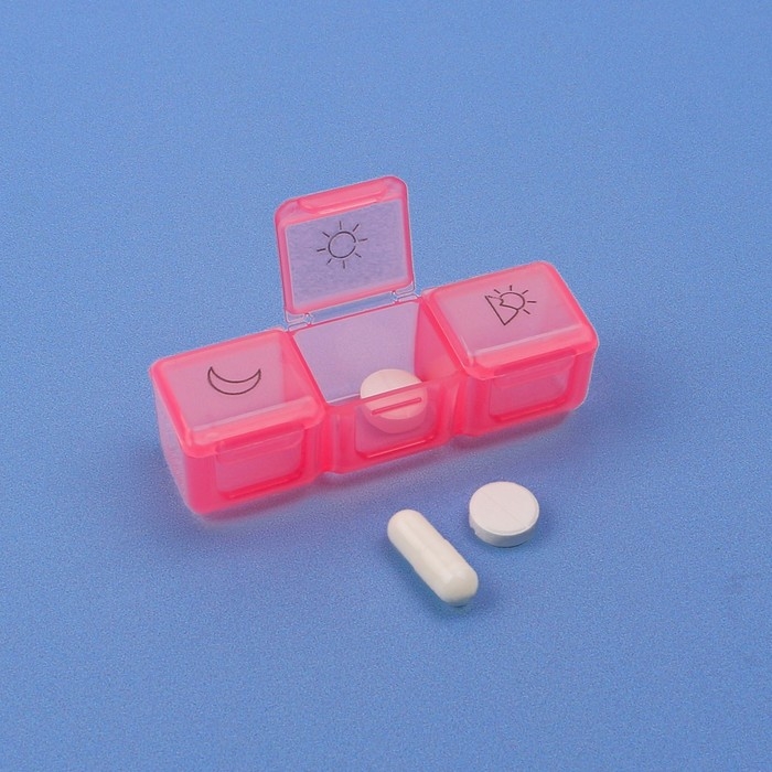 Таблетница - органайзер &laquo;Неделька&raquo;, съёмные ячейки, утро/день/вечер, 17,4 &times; 8,2 &times; 2,5 см, 7 контейнеров по 3 секции, разноцветная