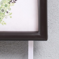 Фоторамка тройная на тесьме L-4 10х15 см венге (пластиковый экран) Фоторамка тройная на тесьме L-4 10х15 см венге (пластиковый экран)