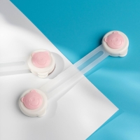 Набор блокираторов для дверей и ящиков &laquo;Мишка&raquo;, универсальные, гибкие, 2 шт., цвет розовый/белый, Крошка Я