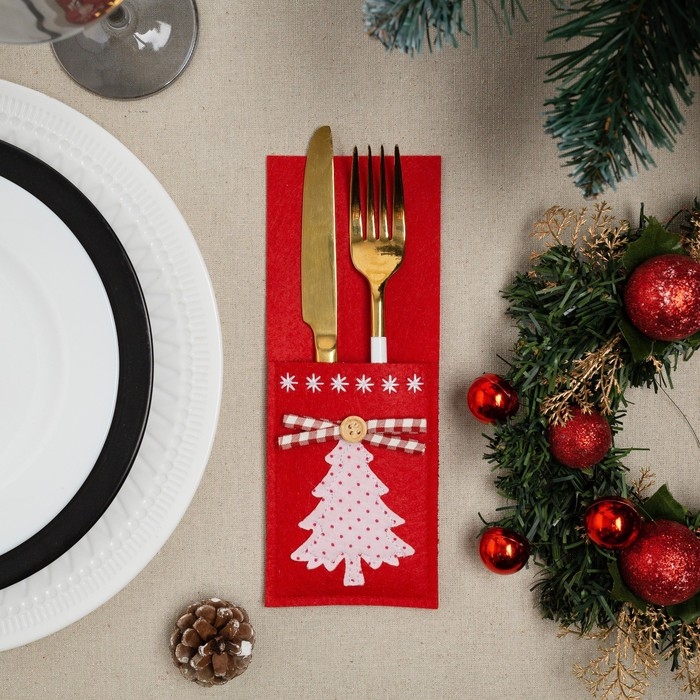 Конверт для столовых приборов «Елочка» 8,5х21 см, 100% п/э, фетр Конверт для столовых приборов «Елочка» 8,5х21 см, 100% п/э, фетр