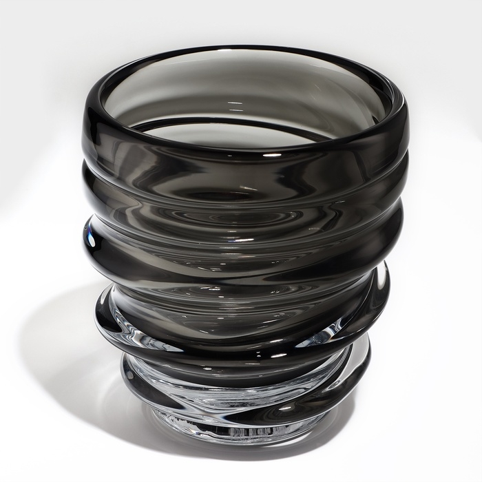 Ваза для цветов «Пилея» из прозрачного черного стекла 20 х 18 х 18 см Ваза для цветов «Пилея» из прозрачного черного стекла 20 х 18 х 18 см