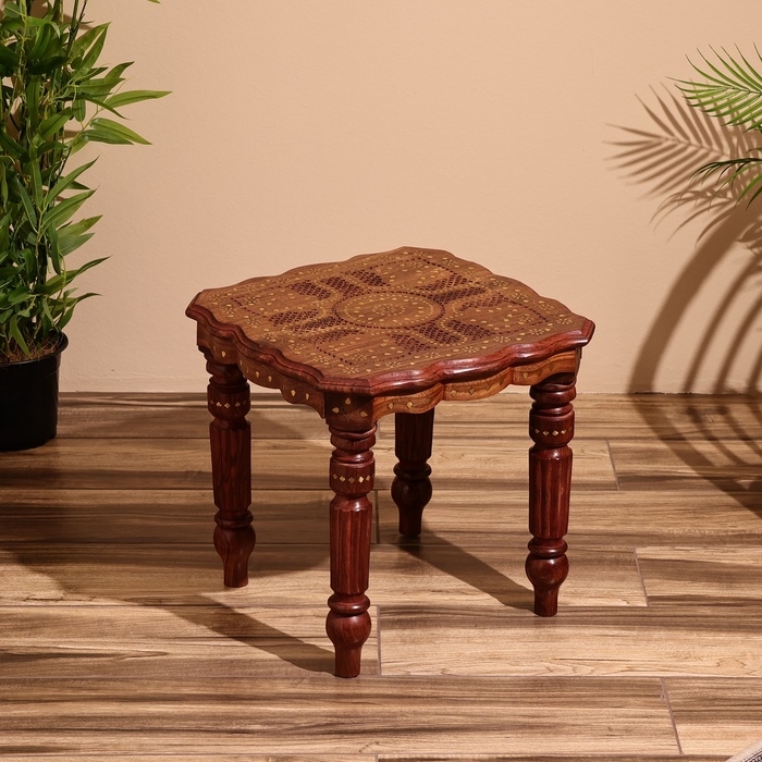 Столик кофейный 44х44х40 см, дерево шишам Столик кофейный 44х44х40 см, дерево шишам