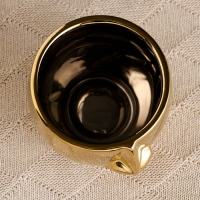 Кашпо "Дыхание" золотое, 12х12х10см Кашпо "Дыхание" золотое, 12х12х10см