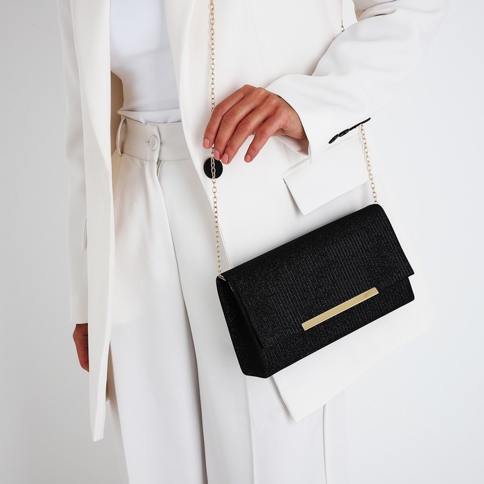 Сумка-клатч на магните, цвет чёрный