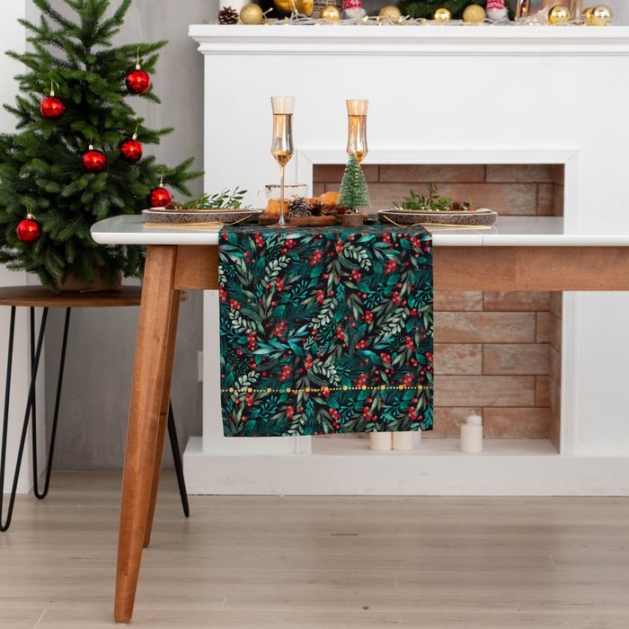 Новый год. Дорожка на стол новогодняя Этель "Winter berry" 40х147см, 100%хл, саржа 190 г/м2