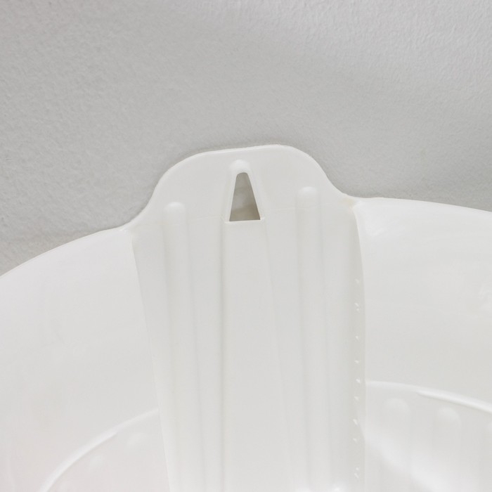 Кашпо настенное &laquo;Лозанна&raquo;, 3 л, цвет белый