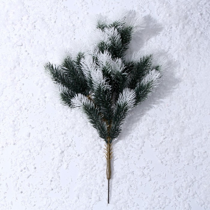 Декор &laquo;Ветвь морозной ели&raquo;