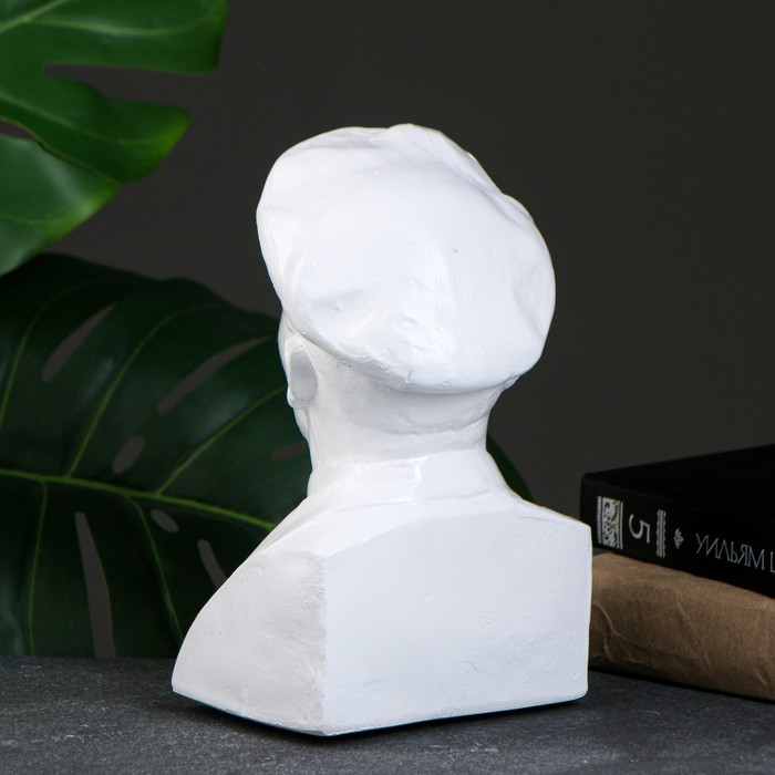 Бюст Ленина, белый 13,5х21,5см Бюст Ленина, белый 13,5х21,5см