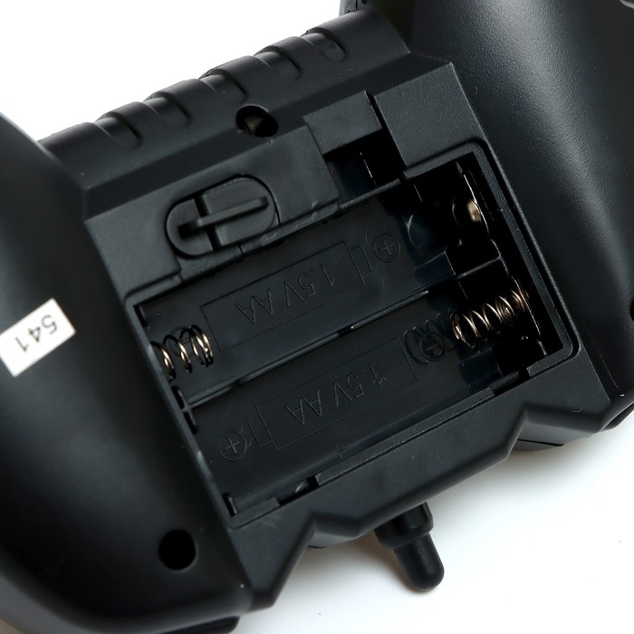 Танк радиоуправляемый &laquo;Боец&raquo;, работает от аккумулятора, стреляет гидрогелевыми пулями, цвет зелёный