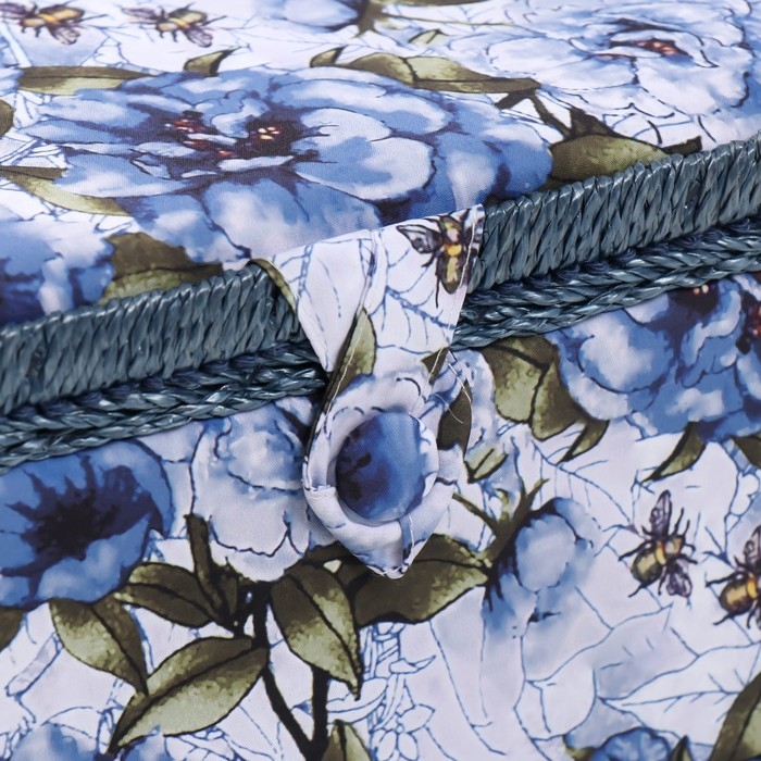 Шкатулка для рукоделия Шкатулка для рукоделия "Бело-голубые пионы" 19х26х14,5 см