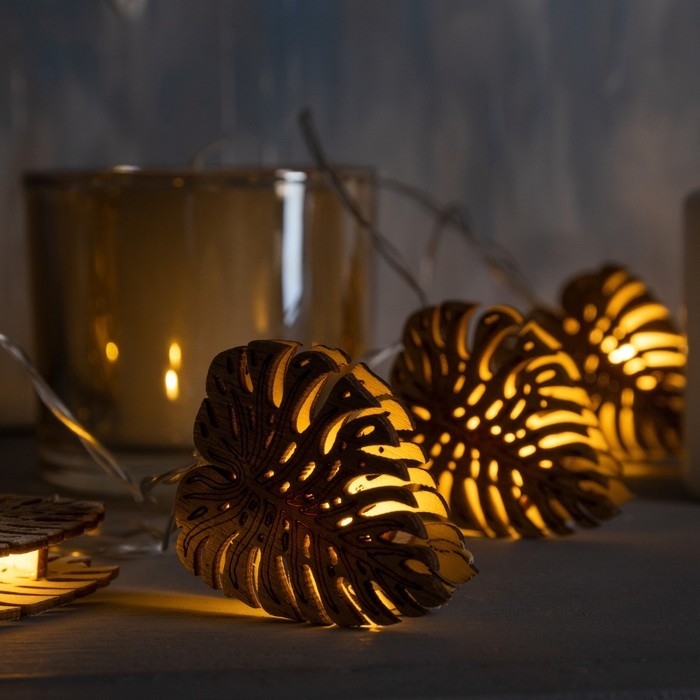 Гирлянда &laquo;Нить&raquo; 2.5 м с насадками &laquo;Листочек&raquo;, IP20, прозрачная нить, 10 LED, батарейки AAх2 (нет в комплекте), свечение тёплое белое