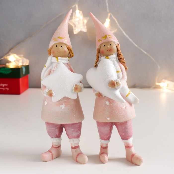 Сувенир полистоун "Малышка в розовом, в колпаке, с сердцем/звездой" 18х5х3,5 см