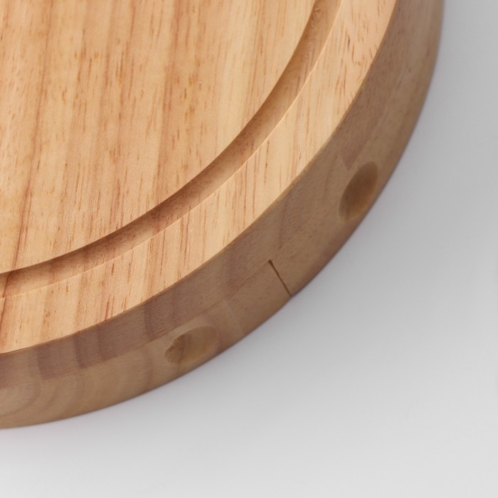 Набор для подачи сыра Magistro, 4 ножа, доска, 19,5×19,5×3,5см, дуб Набор для подачи сыра Magistro, 4 ножа, доска, 19,5×19,5×3,5см, дуб