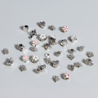 Набор для творчества &laquo;Создай украшение. Единорог&raquo; 80 предметов в наборе