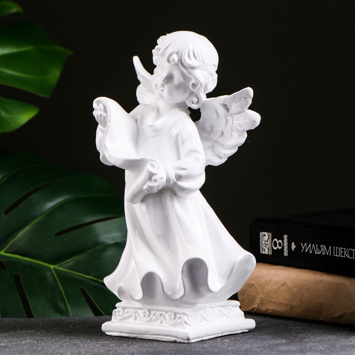 Фигура Фигура "Ангел девочка с берестой" 23х14см
