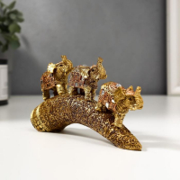 Сувенир полистоун "Бронзовые слоны с попоной из арабского ковра на роге" 9х14х4 см