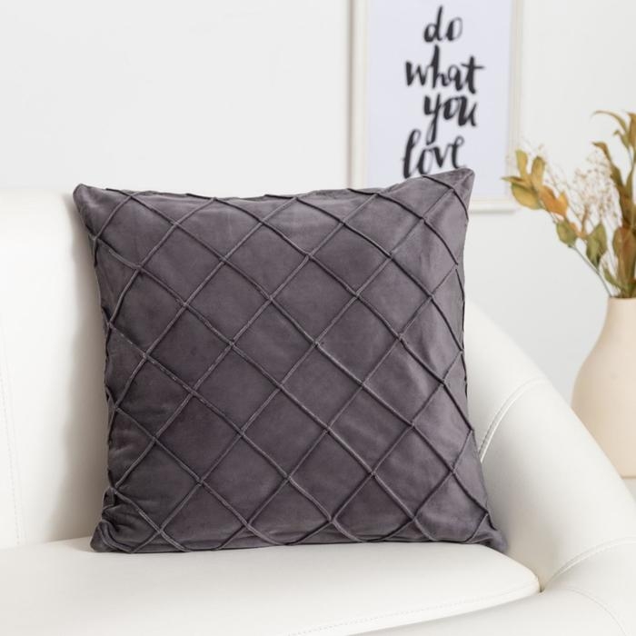 Наволочка декоративная Этель «Соло», цвет серый, размер 43х43 см Наволочка декоративная Этель «Соло», цвет серый, размер 43х43 см