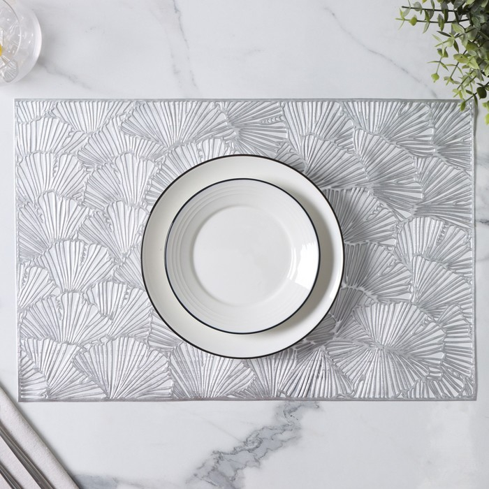 Салфетки сервировочные на стол Доляна &laquo;Веер&raquo;, 4 шт, 30&times;45 см, цвет серебряный