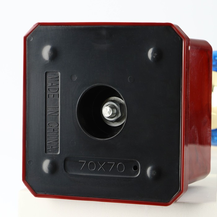 Кубок 101, наградная фигура, золото, подставка пластик, 34 х 12 х 8,5 см. Кубок 101, наградная фигура, золото, подставка пластик, 34 х 12 х 8,5 см.