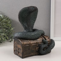 Копилка"КОБРА НА СУНДУКЕ " 20 х 17 х 12 см. Копилка"КОБРА НА СУНДУКЕ " 20 х 17 х 12 см.