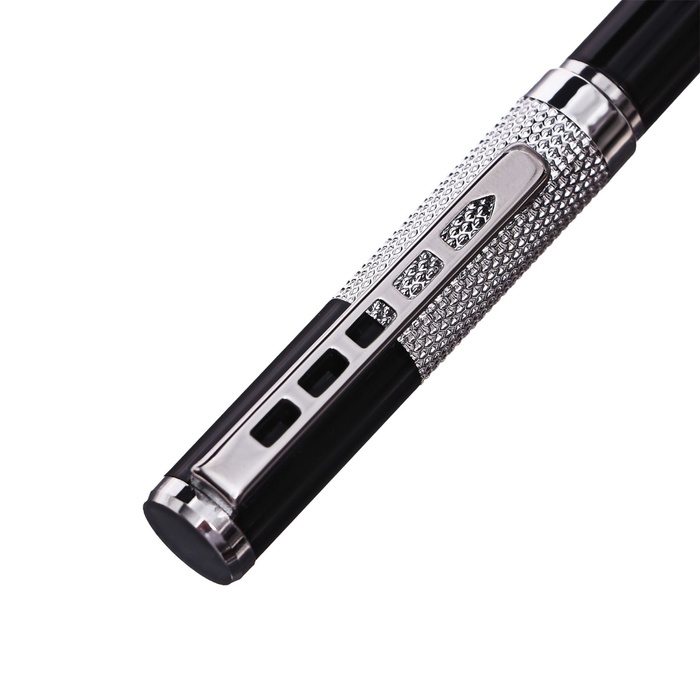 Ручка подарочная шариковая в кожзам футляре поворотная Стиль корпус черный/серебро Ручка подарочная шариковая в кожзам футляре поворотная Стиль корпус черный/серебро