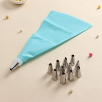 Набор кондитерский &laquo;С любовью&raquo;, 14 предметов: насадки 12 шт d=1,7 см, адаптер, мешок 30&times;15 см