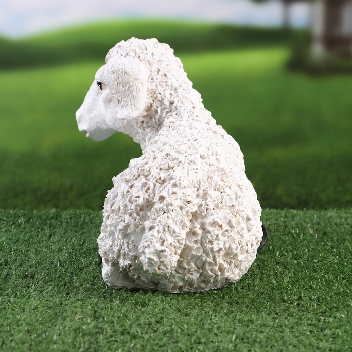Садовая фигура Садовая фигура "Ягненок лежит" 29х15х17см ///