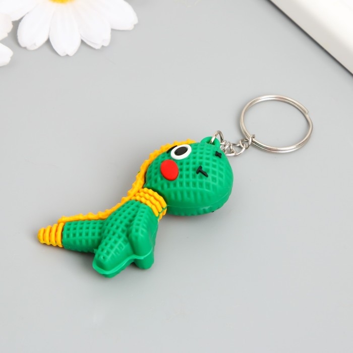 Брелок резина Брелок резина "Вязаный динозаврик" МИКС 5,8х5х2 см