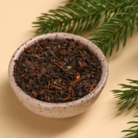 Новый год! Чай чёрный в алкогольной бутылке &laquo;Лучшему мужчине&raquo; с мятой, 20 г. (18+)