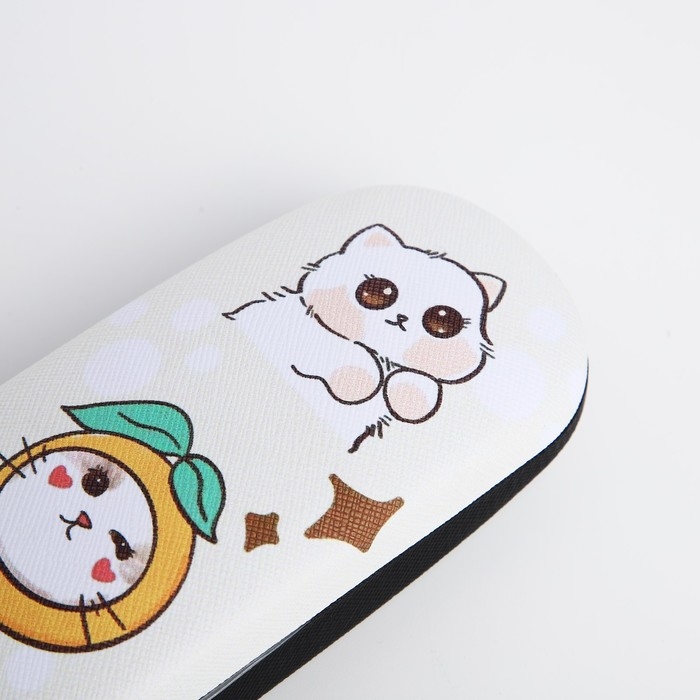 Футляр для очков на хлопушке, длина 16 см, цвет бежевый Футляр для очков на хлопушке, длина 16 см, цвет бежевый