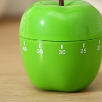 Таймер механический Доляна &laquo;Яблоко&raquo;, 6,5&times;7 см, цвет зелёный
