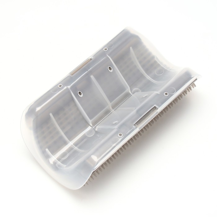 Массажер - чесалка на угол с кошачьей мятой для кошек, размер L, 17*11*6.2, серый Массажер - чесалка на угол с кошачьей мятой для кошек, размер L, 17*11*6.2, серый