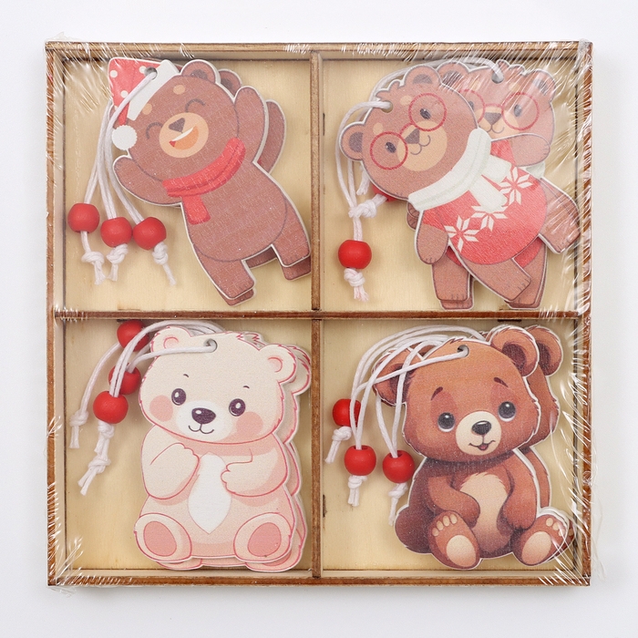 Набор подвесок в деревянной подарочной упаковке 12 шт.13x13x2 см Набор подвесок в деревянной подарочной упаковке 12 шт.13x13x2 см