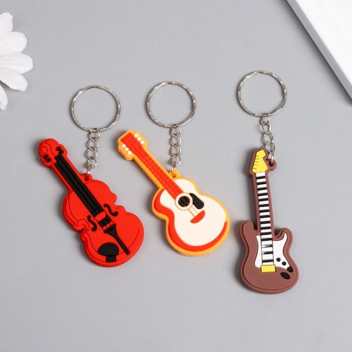 Брелок резина Брелок резина "Музыкальный инструмент" МИКС 5х2,3х0,4 см